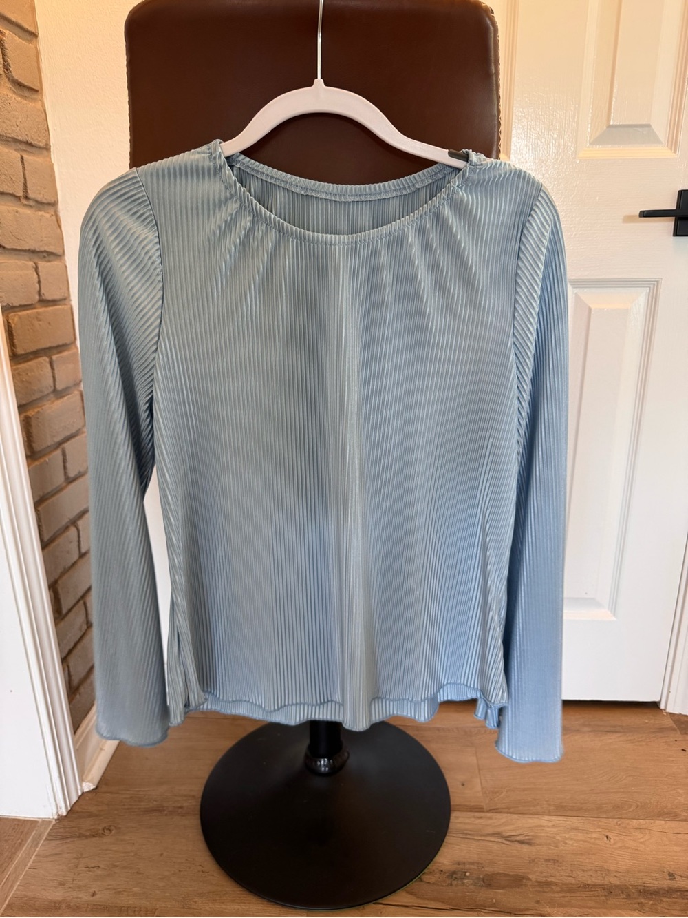 Women’s Long Sleeve Ribbed Light Blue Top